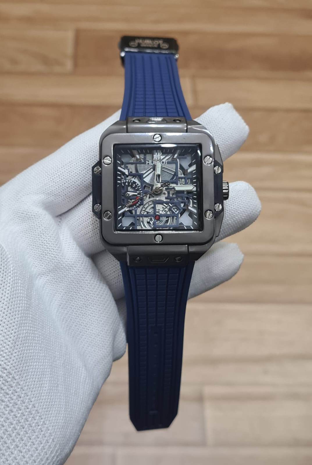 Luxury Black Skeleton Men’s Watch with Square Case & Rubber Strap