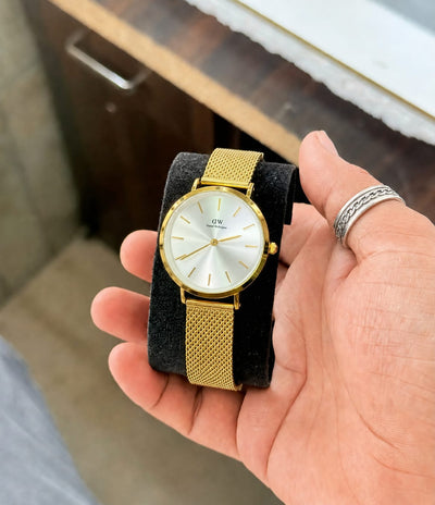 Luxury Gold Mesh Strap Women’s Watch