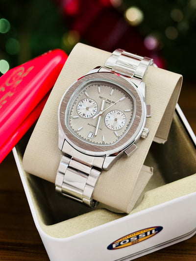 Luxury Gold Tone Automatic Style Men's Watch with Date Display