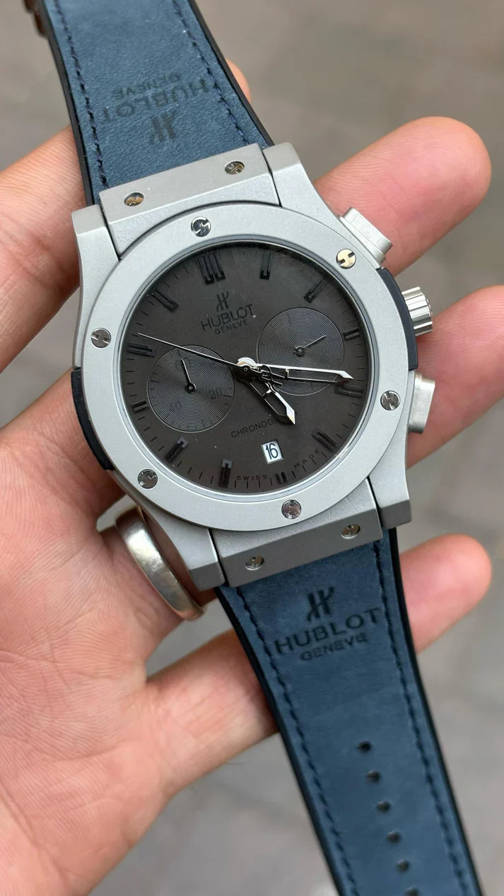 Luxury Men’s Chronograph Watch