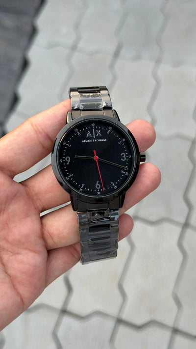 Men's Black Round Watch with Stainless Steel Bracelet & Red Seconds Hand