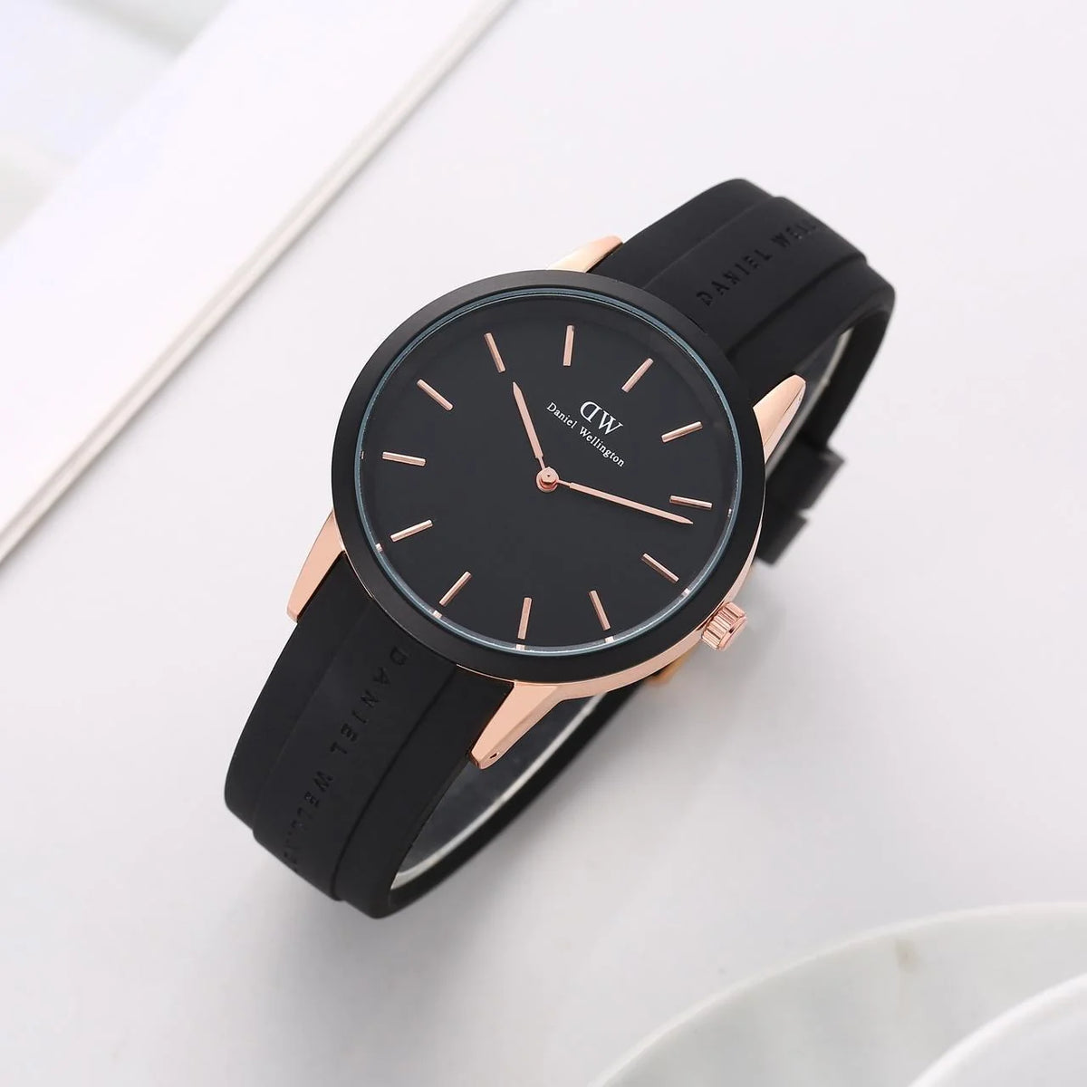 Men’s Black & Rose Gold Minimalist Watch with Silicone Strap