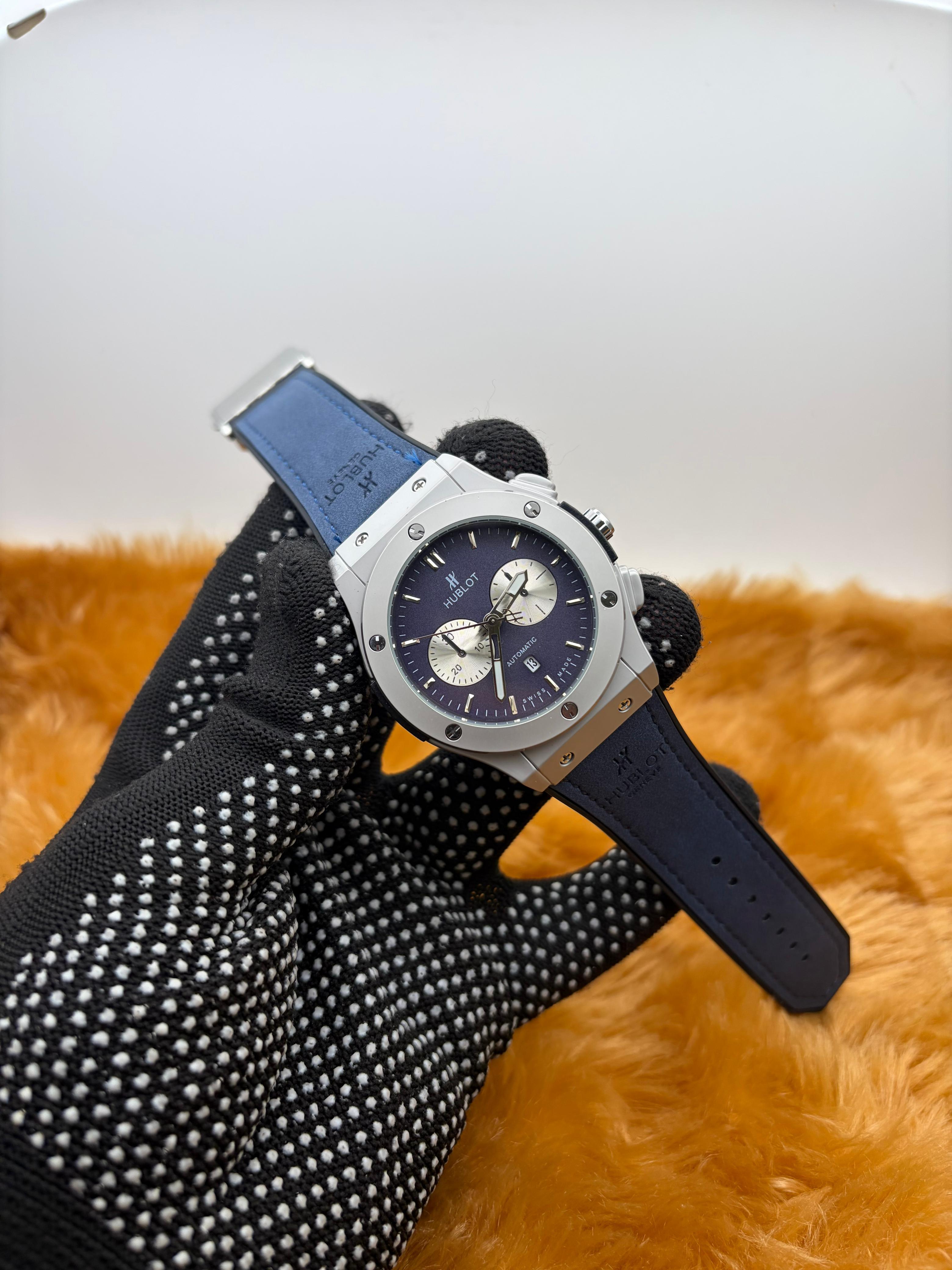 Premium Leather Strap Analog Watch