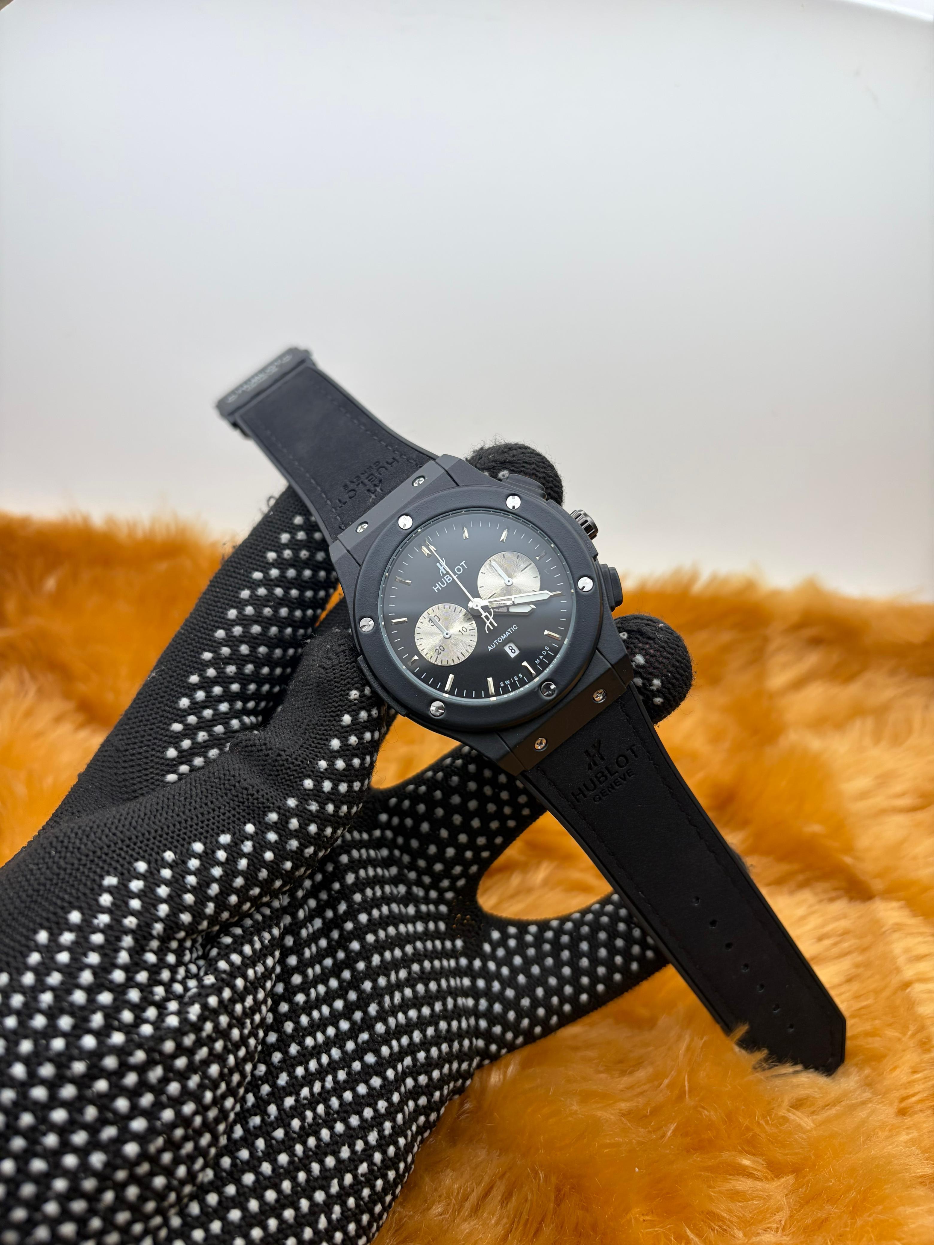 Premium Leather Strap Analog Watch
