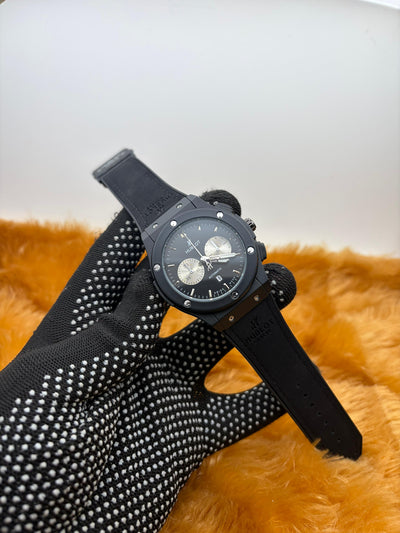Premium Leather Strap Analog Watch