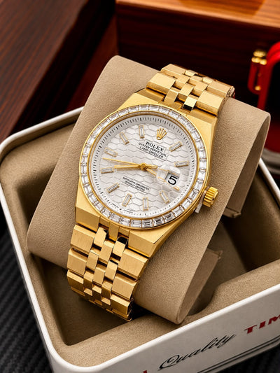 Men's Gold Luxury Watch with Diamond Style Bezel
