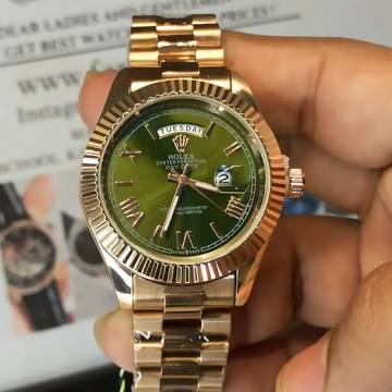 Luxury Gold Green Dial Watch | Fluted Bezel & Day-Date