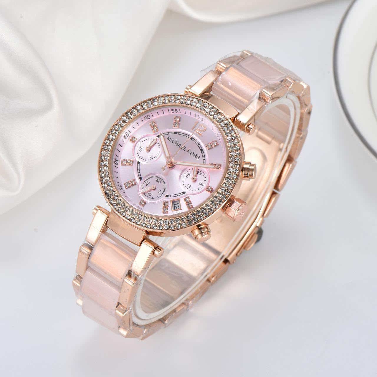 Luxury Rose Gold Women's Fashion Watch with Crystal Dial