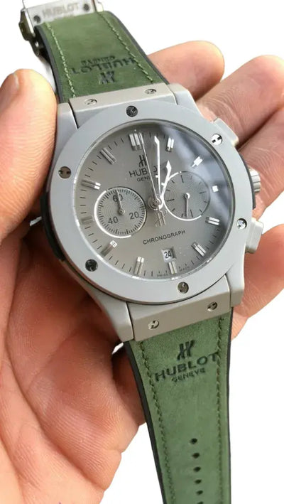 Men’s Luxury Chronograph Watch with Green Leather Strap